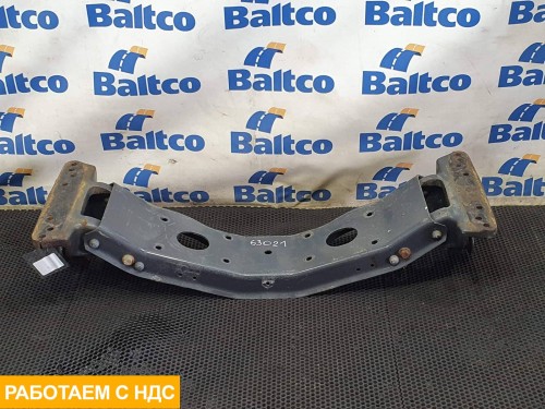 Траверса рамы поперечная правый