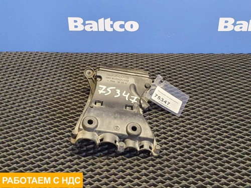 Крышка на разъемы