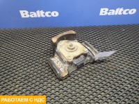 Кронштейн передних стремянок