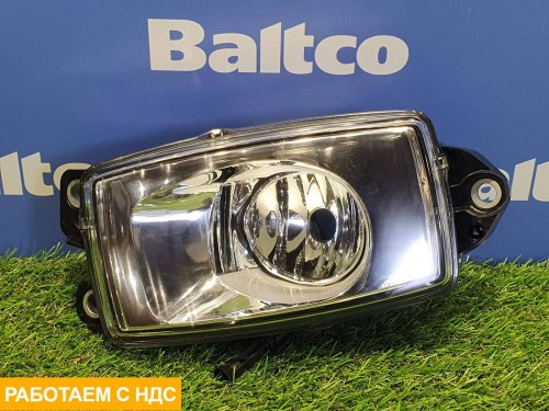 Фара противотуманная левая