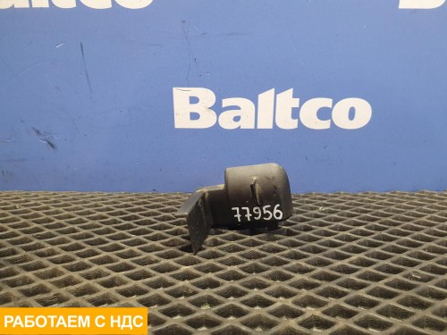 Скоба крепления спального места правая